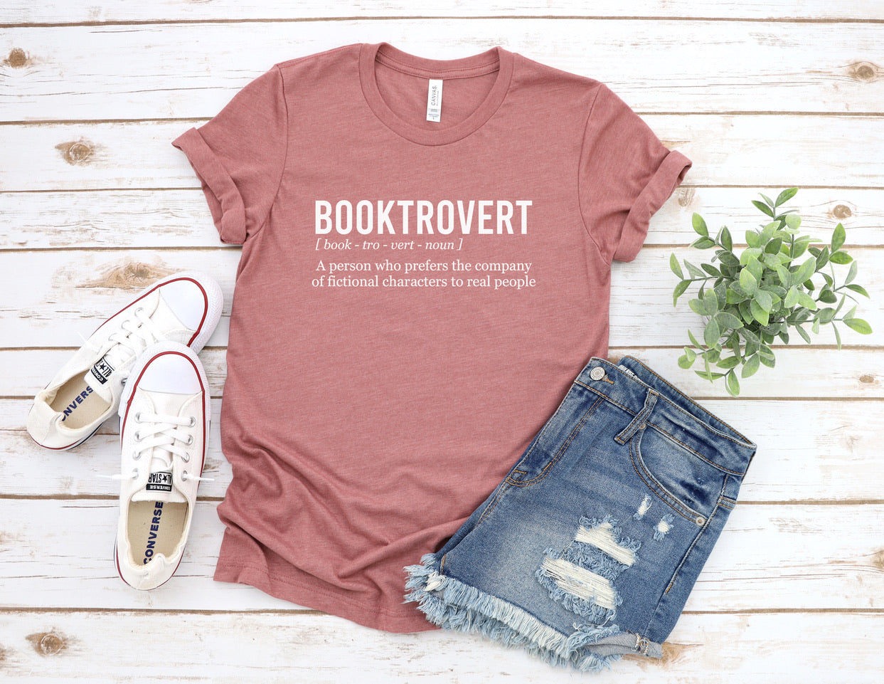 Booktrovert Tee