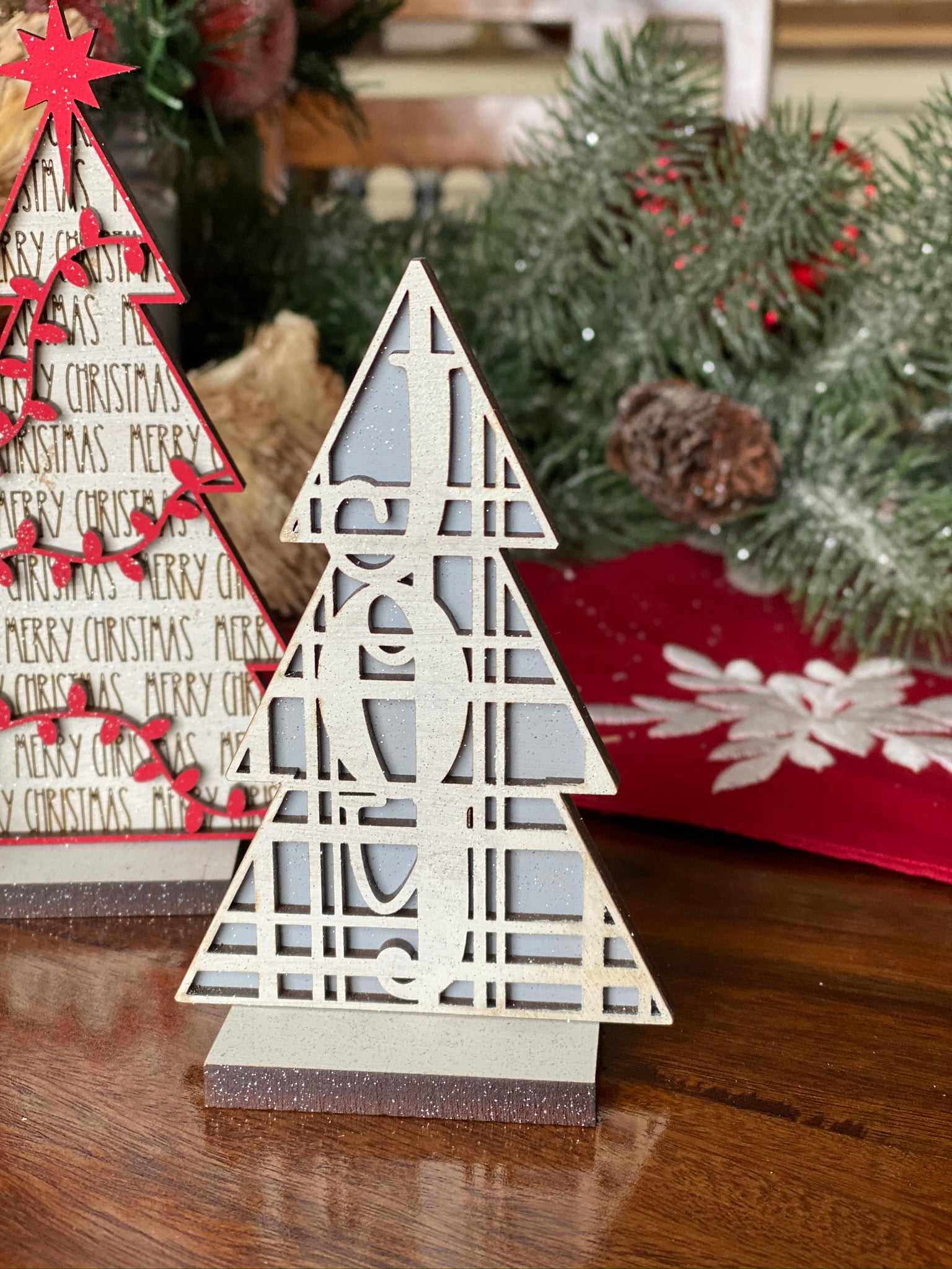 Single Christmas Tree Tiered Tray Decor