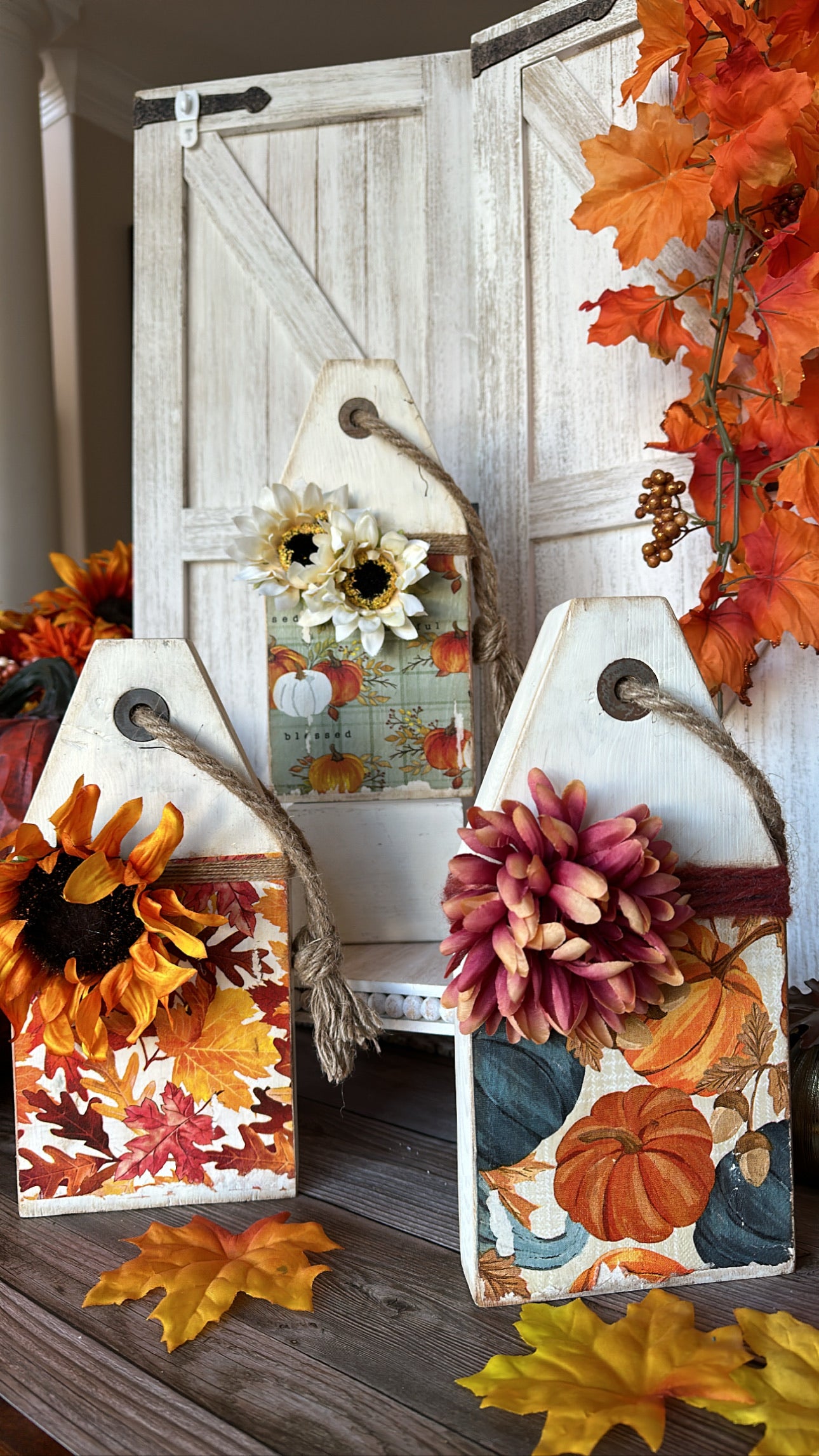 Oversized Fall Inspired Tag