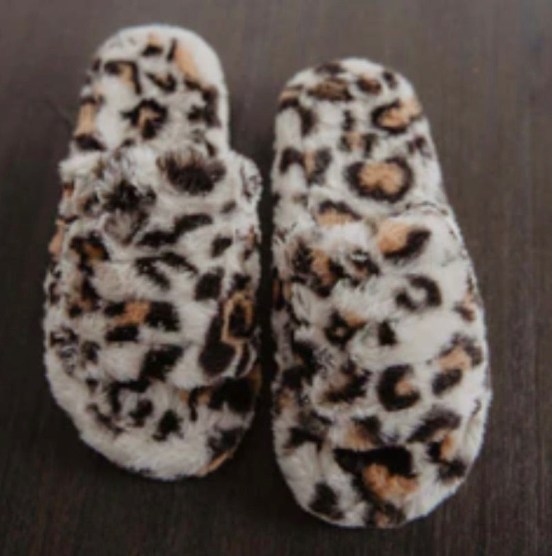Leopard Faux Fur Comfy Slippers