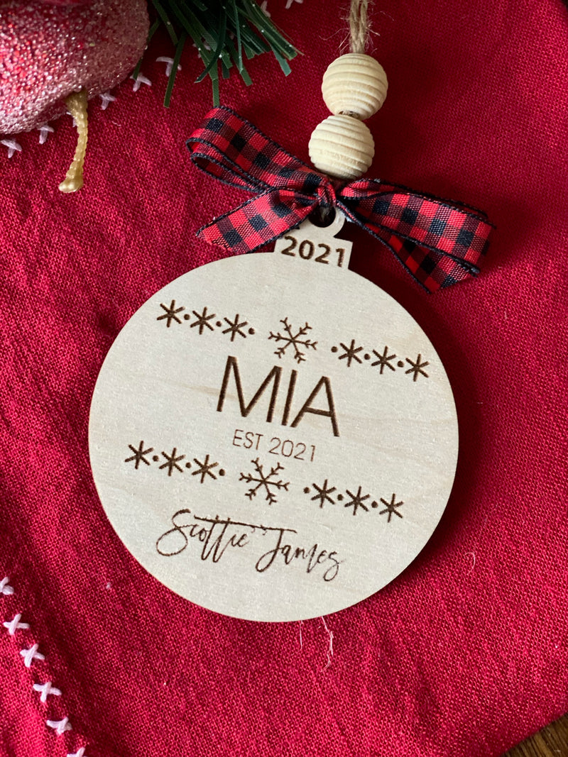 Grandma/Mia/Mimi Est Personalized Ornament