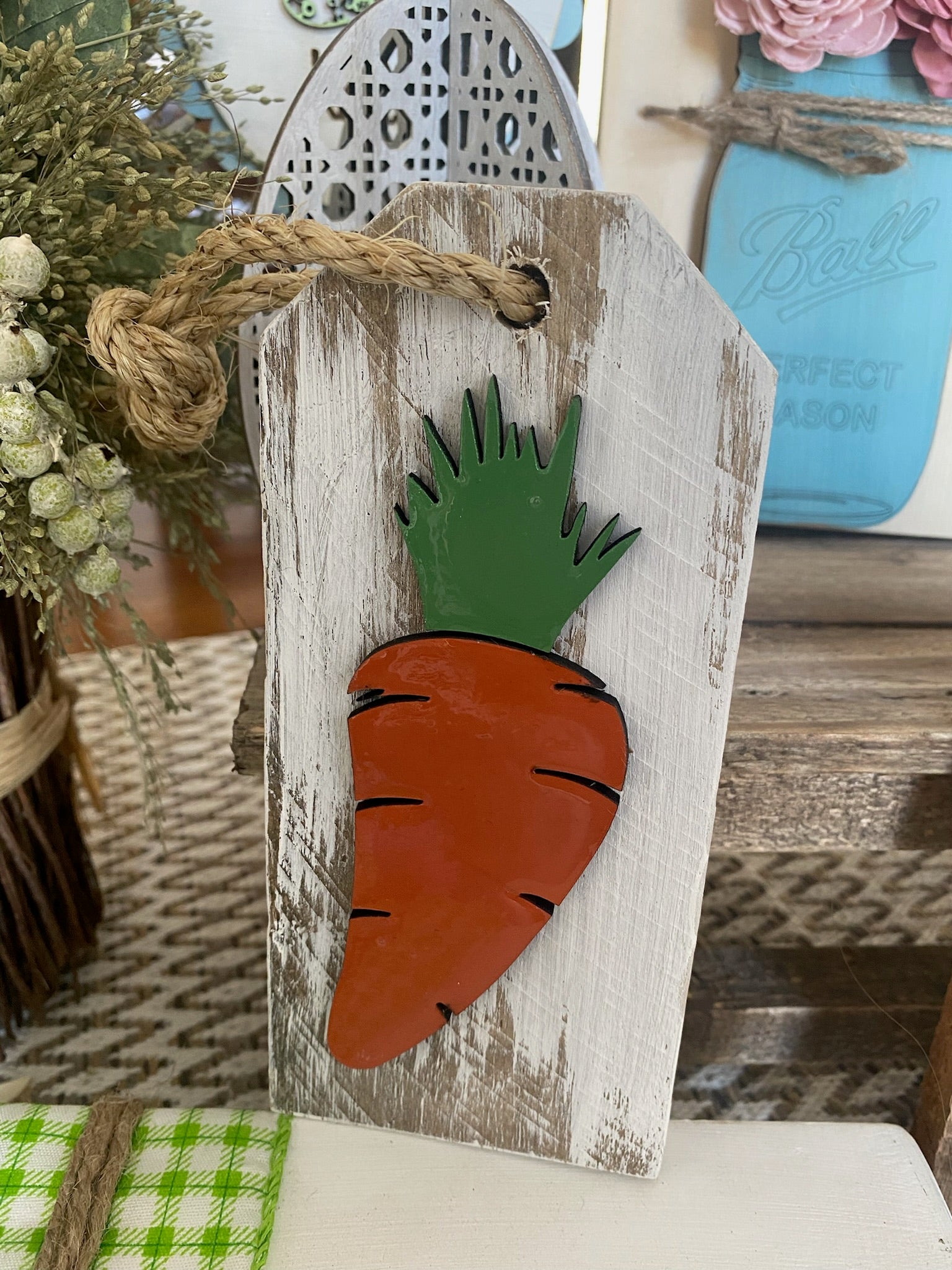 Pallet Wood Rustic Glass Effect Carrot