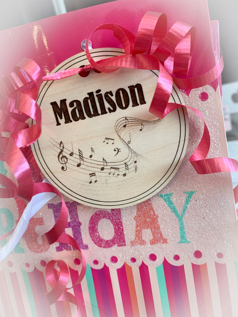 Custom large tags for gifts, medals, labels